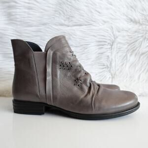 Miz Mooz Limit Graphite Grey Ruched Beaded Leather Ankle Boot 42 Size 10.5-11
